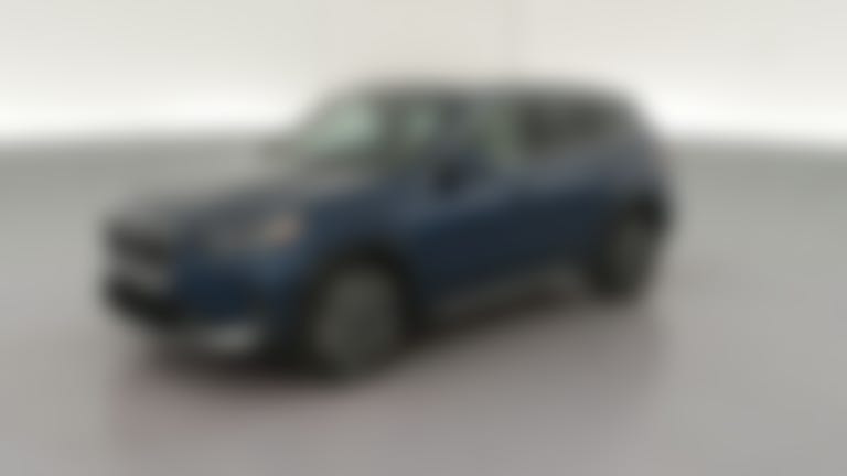 2025 BMW X1 vehicle photo