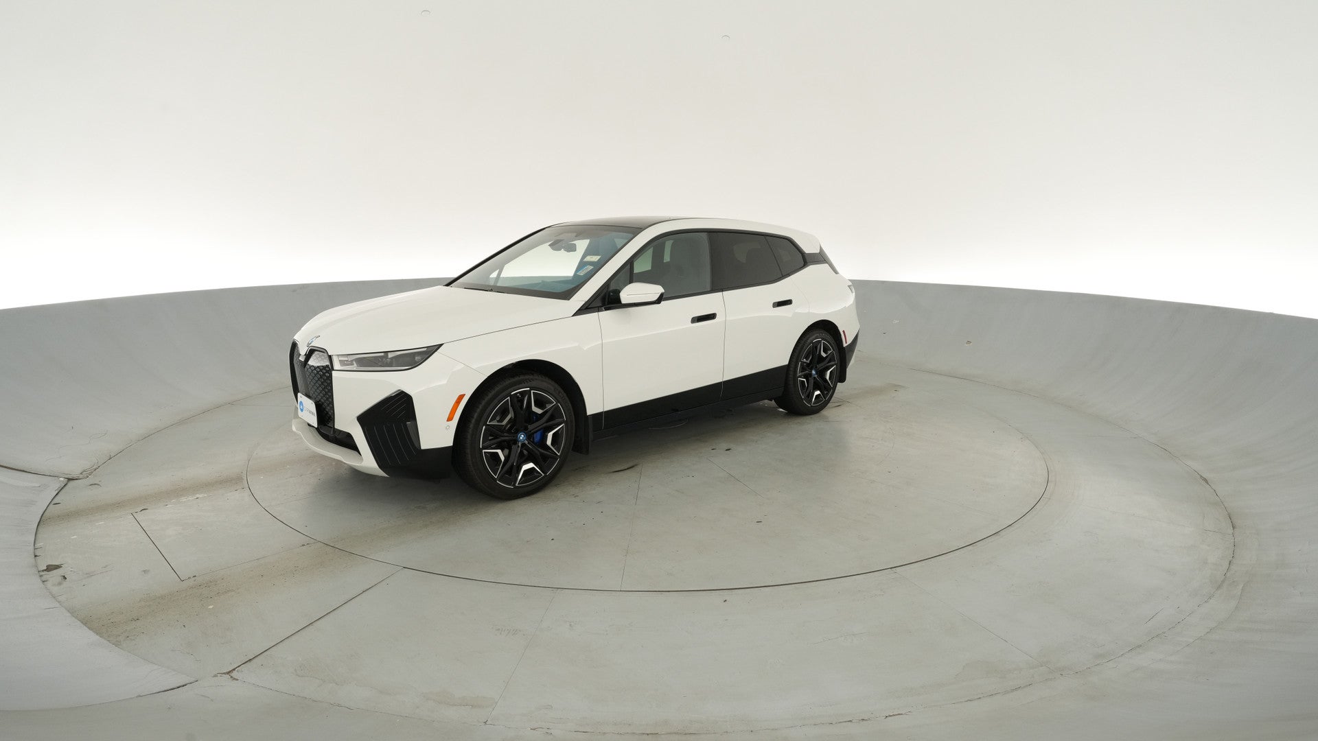 2024 BMW iX vehicle photo