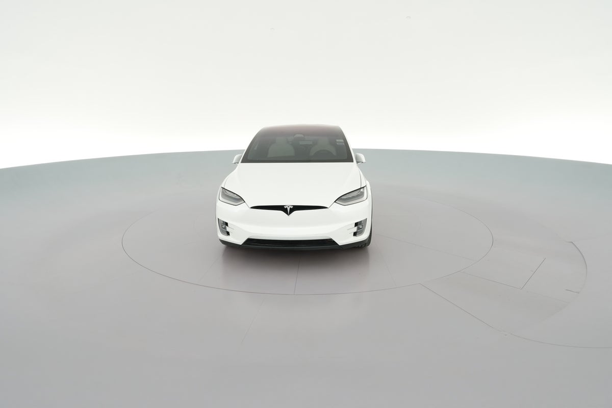 2020 Tesla Model X Performance in Pearl White Multi-coat — 360° view 1