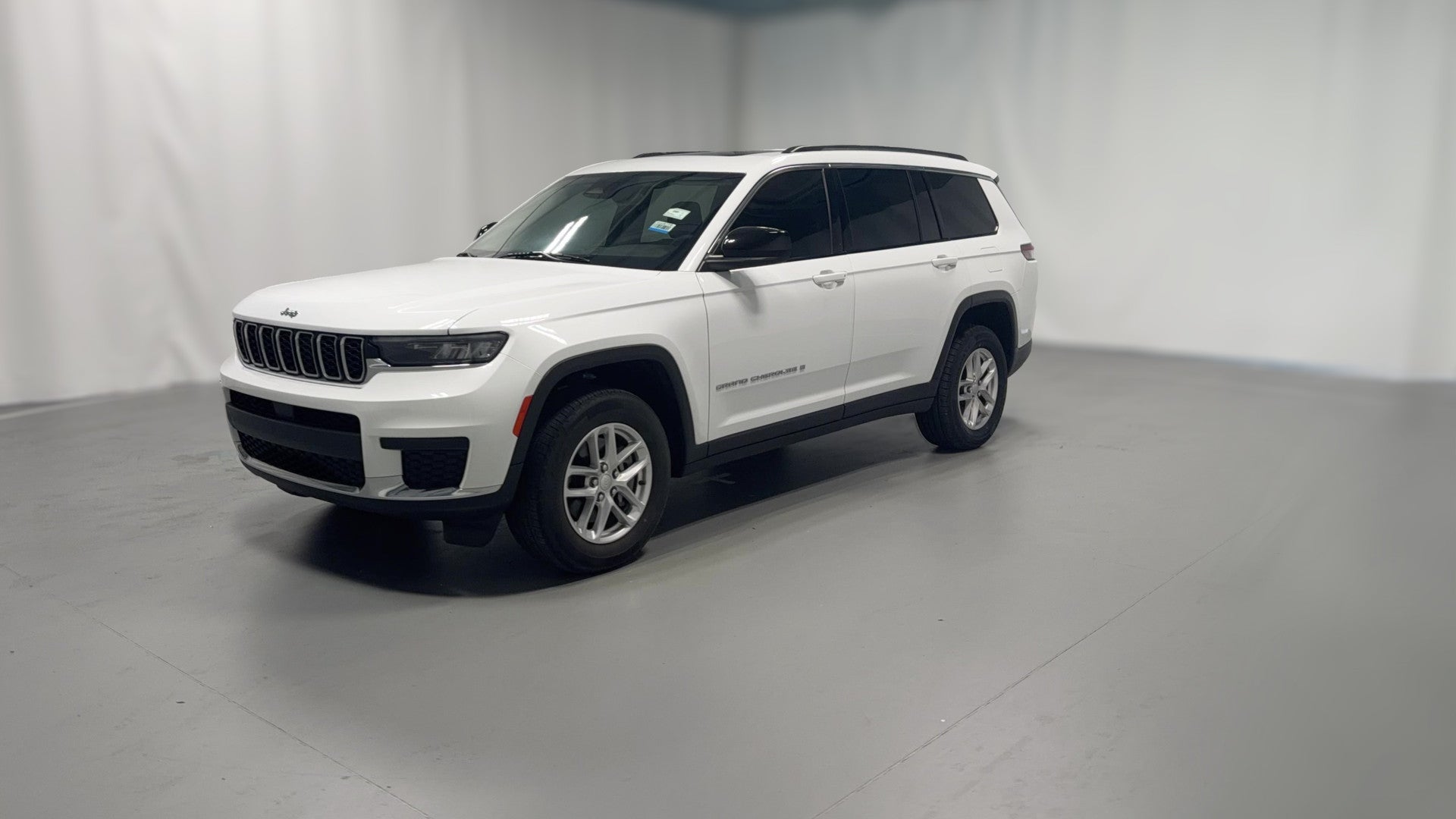 2023 Jeep Grand Cherokee L vehicle photo