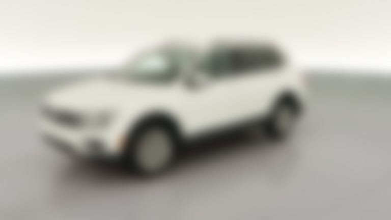 2018 Volkswagen Tiguan vehicle photo