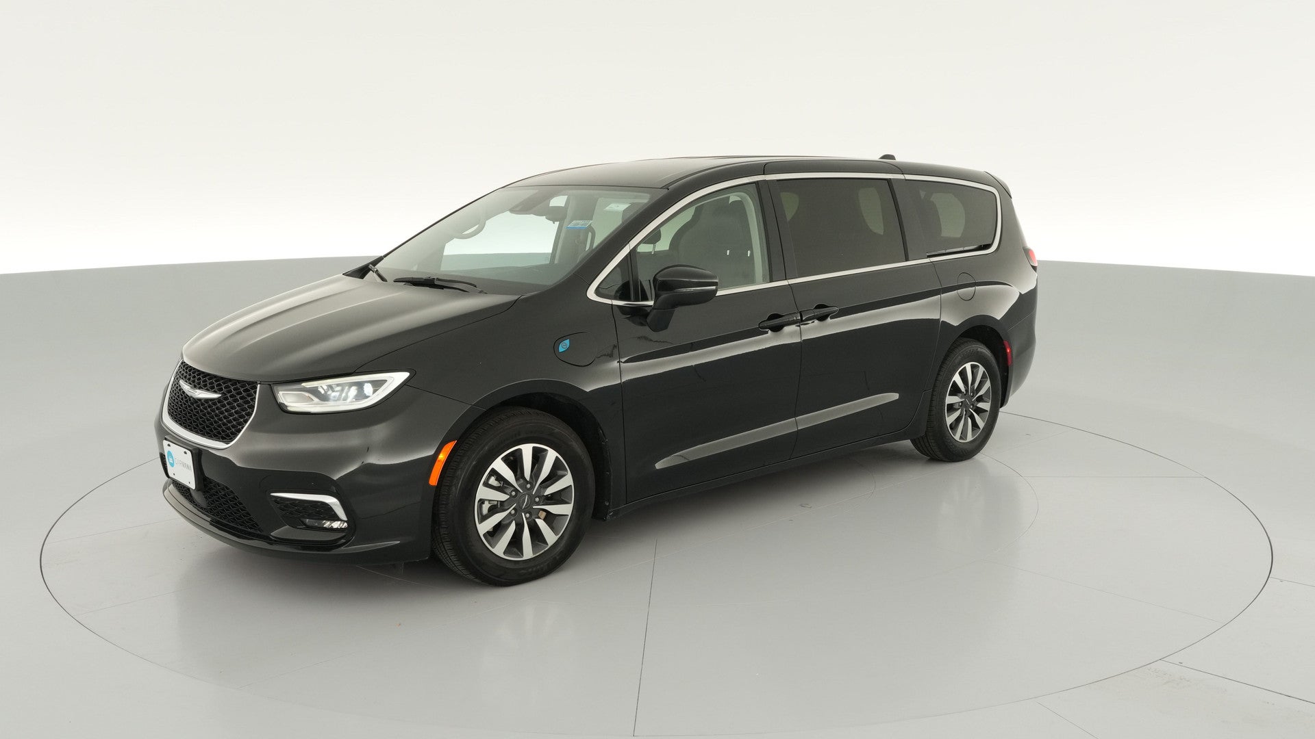 2023 Chrysler Pacifica Hybrid vehicle photo