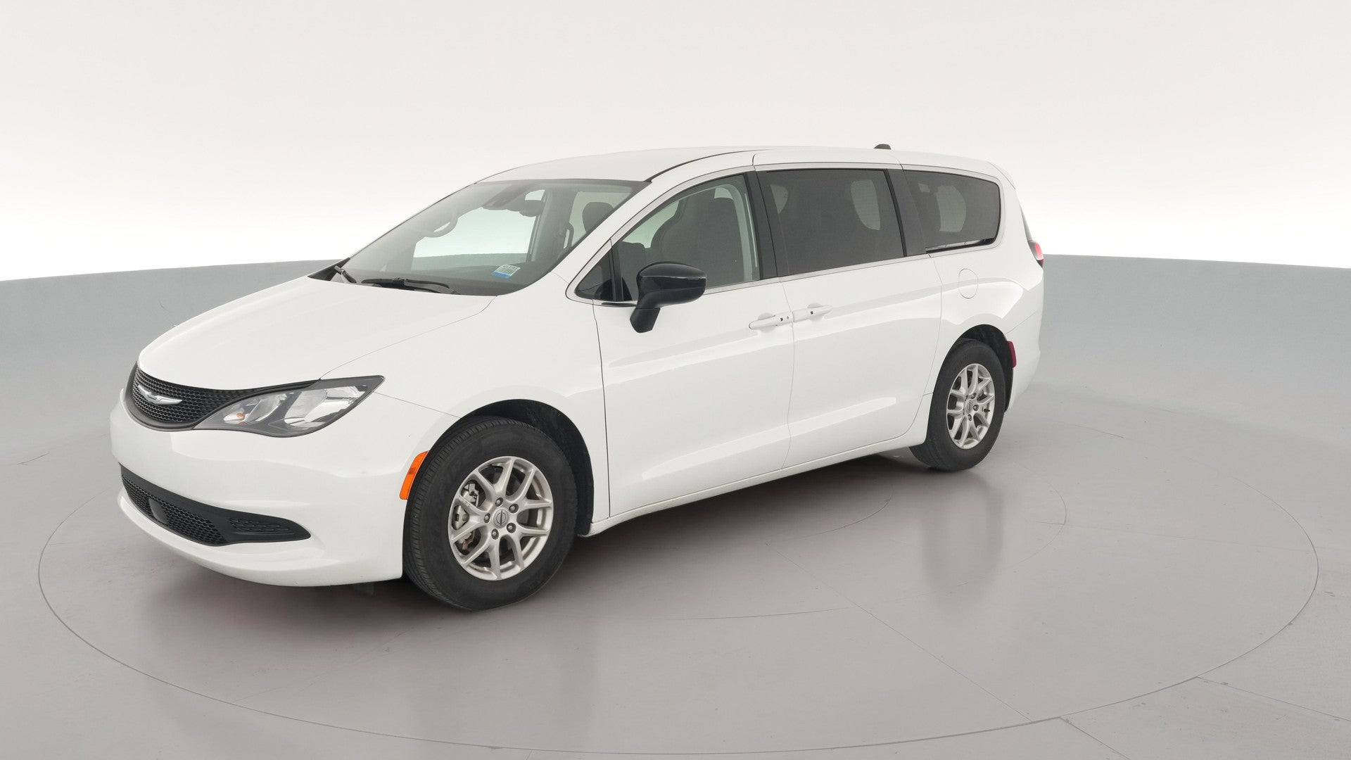 2024 Chrysler Voyager vehicle photo