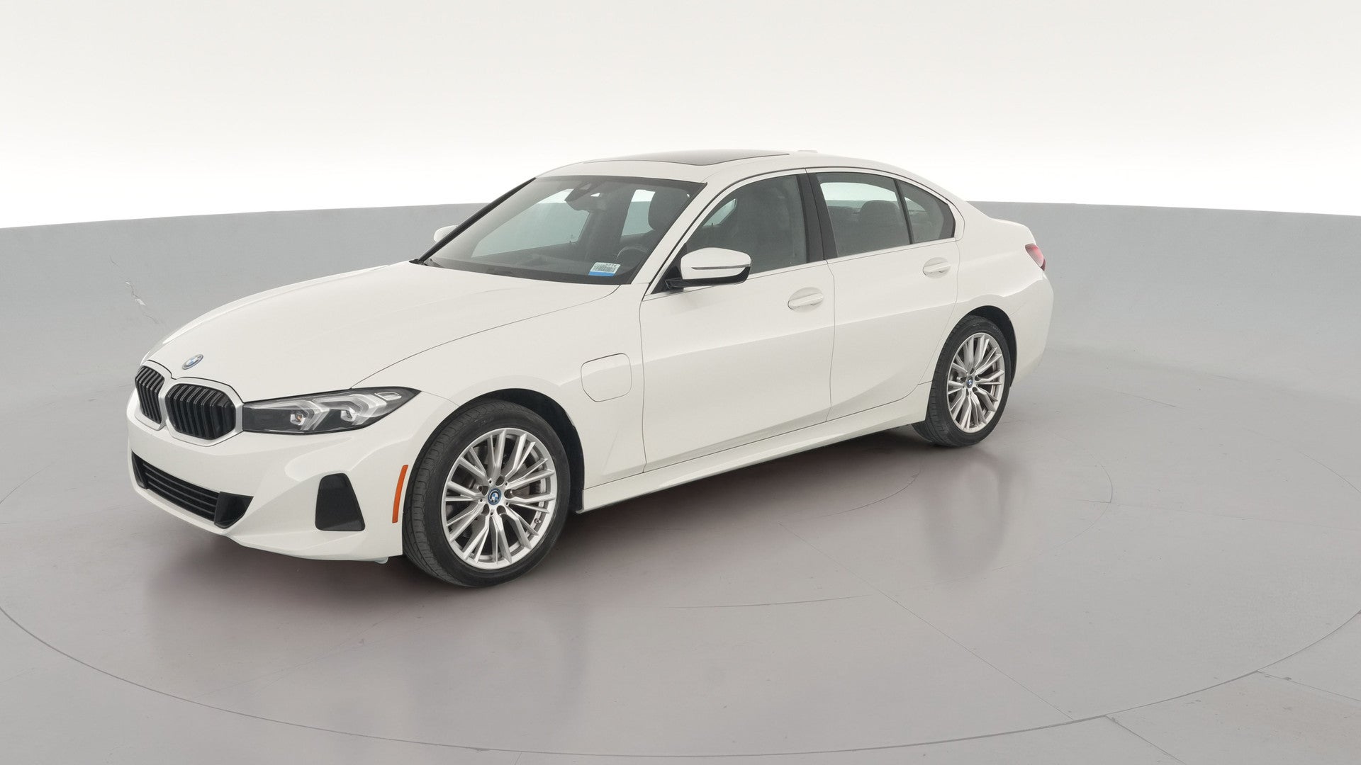 2024 BMW 3 Series vehicle photo