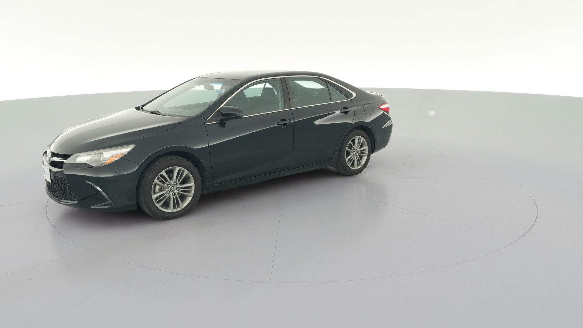 2017 Toyota Camry Hybrid vehicle photo