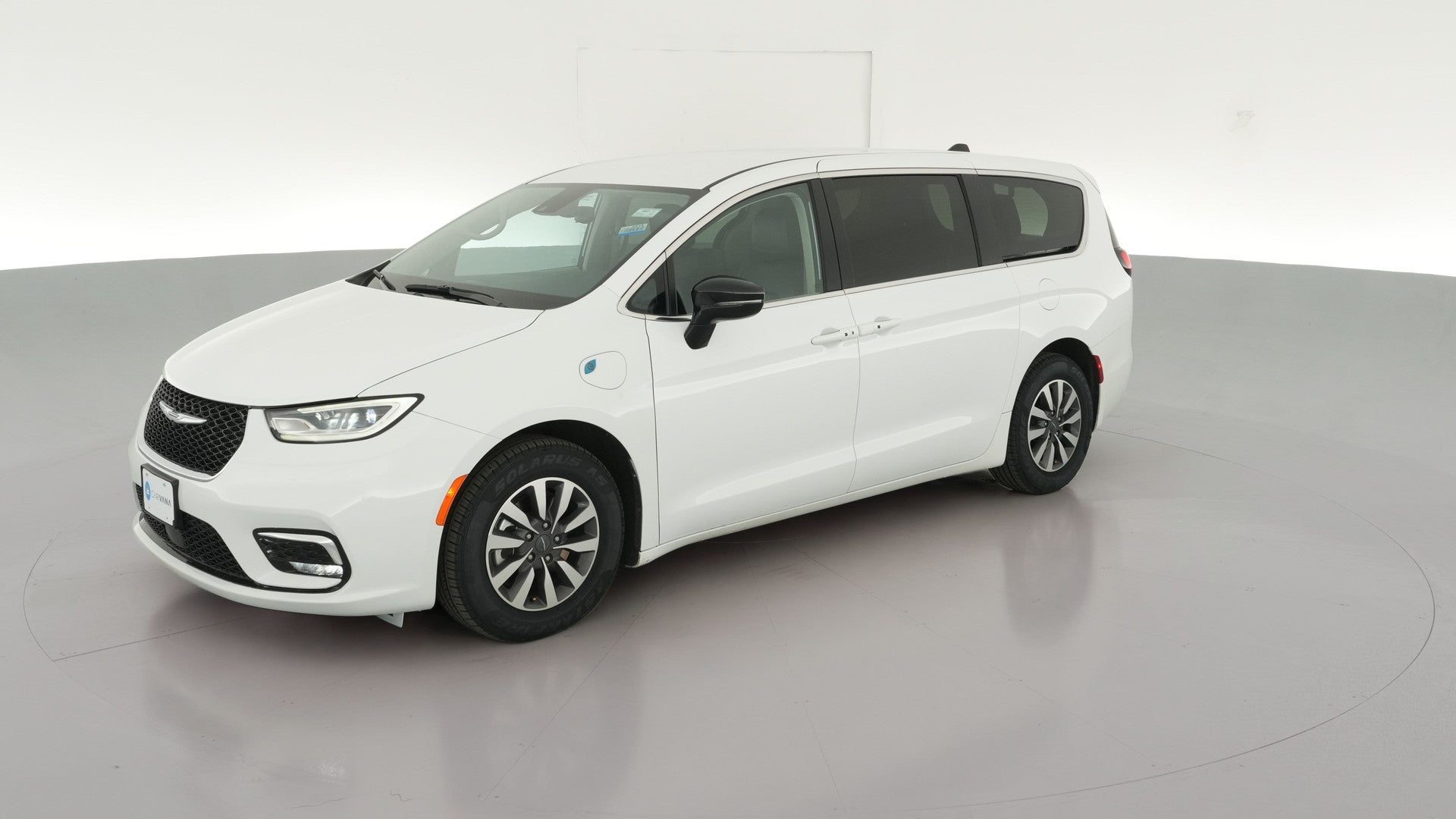2024 Chrysler Pacifica Hybrid vehicle photo