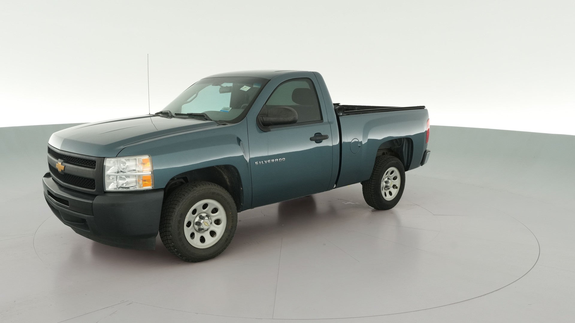 2013 Chevrolet Silverado 1500 Regular Cab vehicle photo