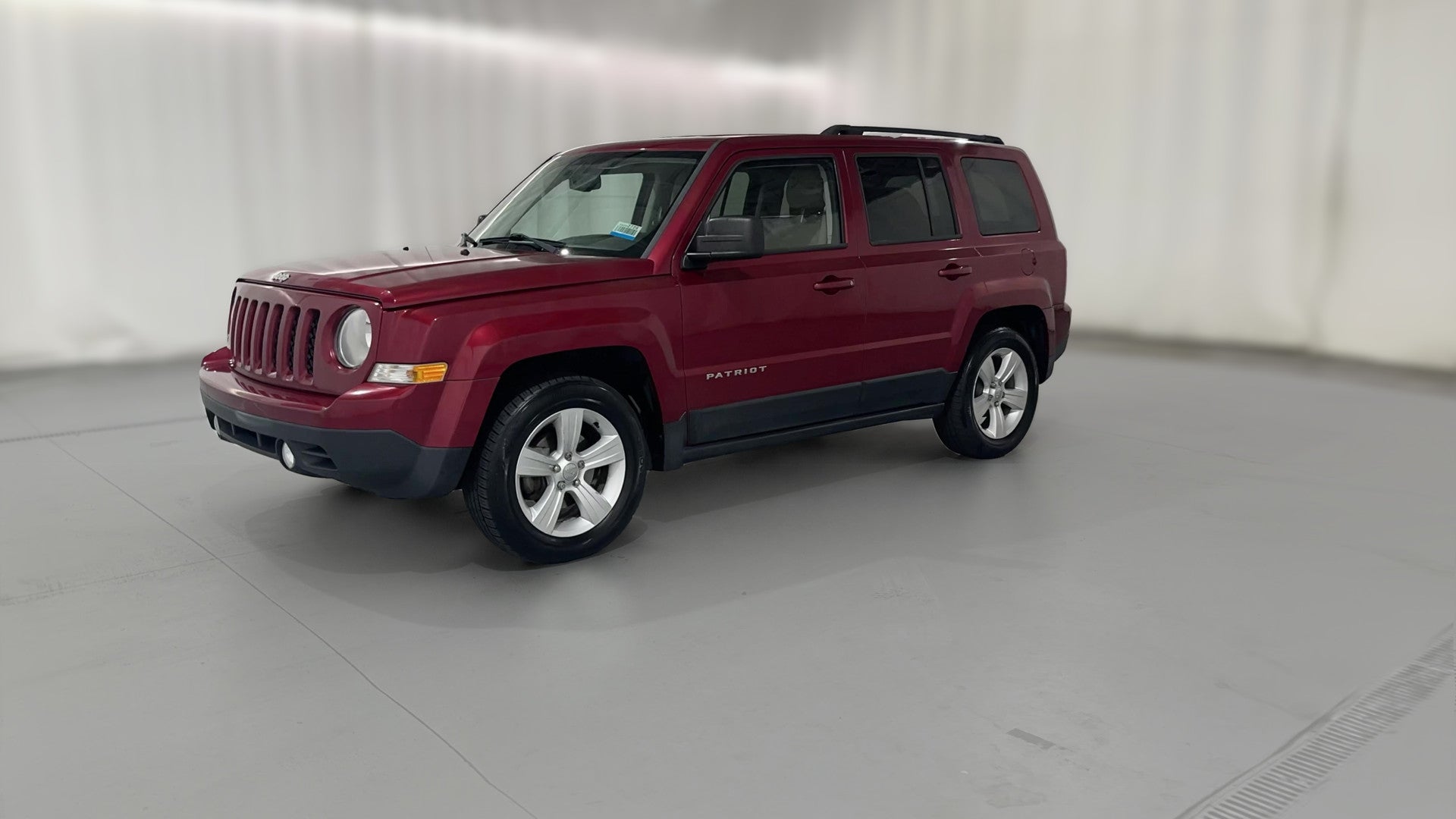 2017 Jeep Patriot vehicle photo