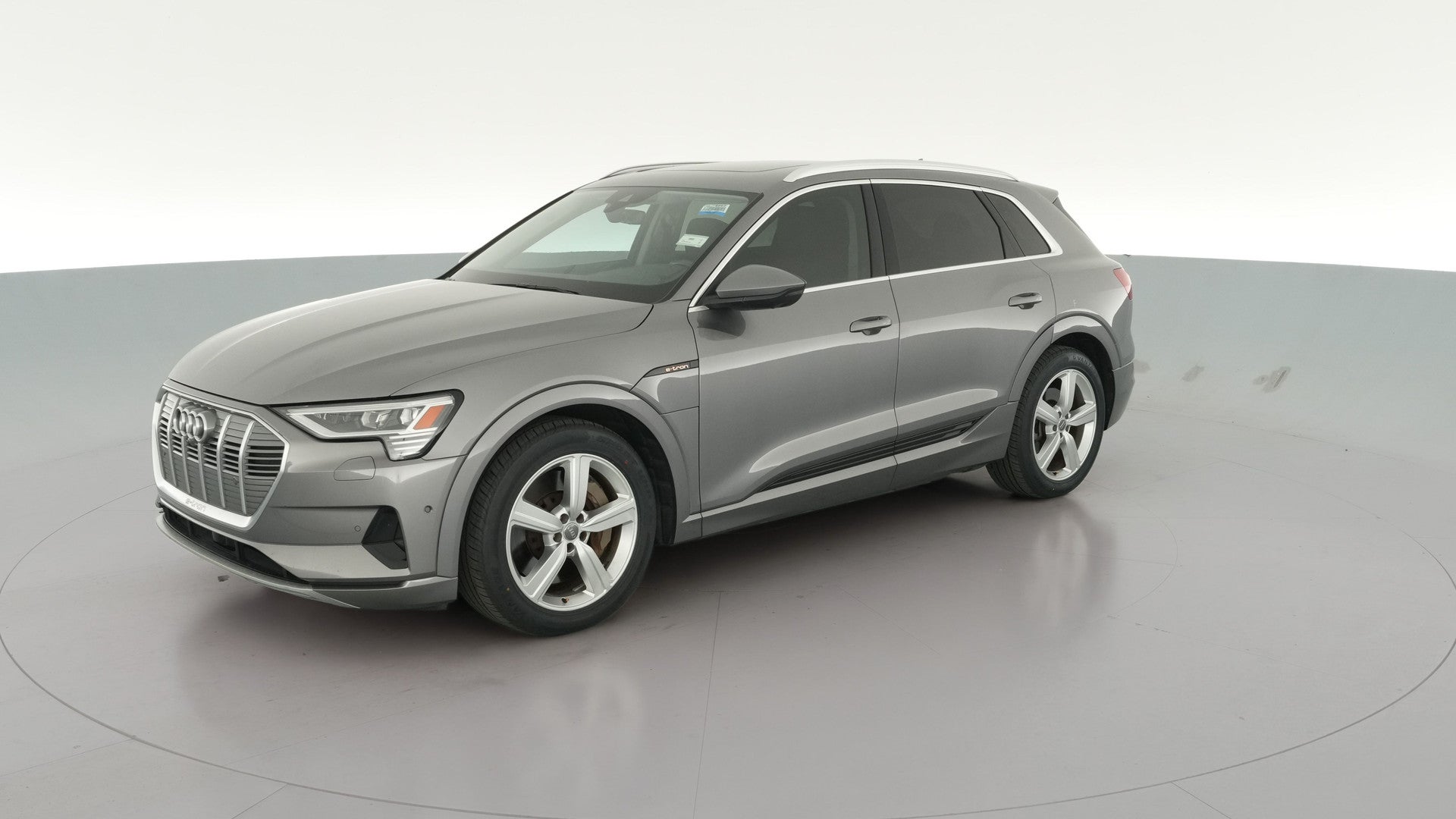 2019 Audi e-tron vehicle photo