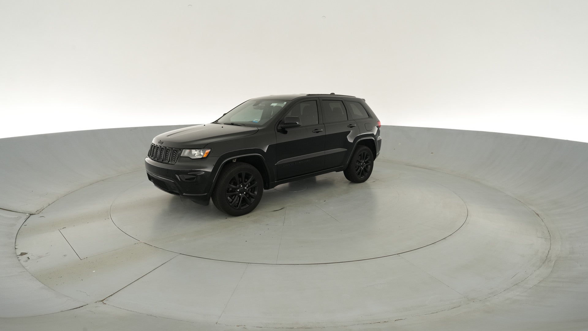 2018 Jeep Grand Cherokee vehicle photo