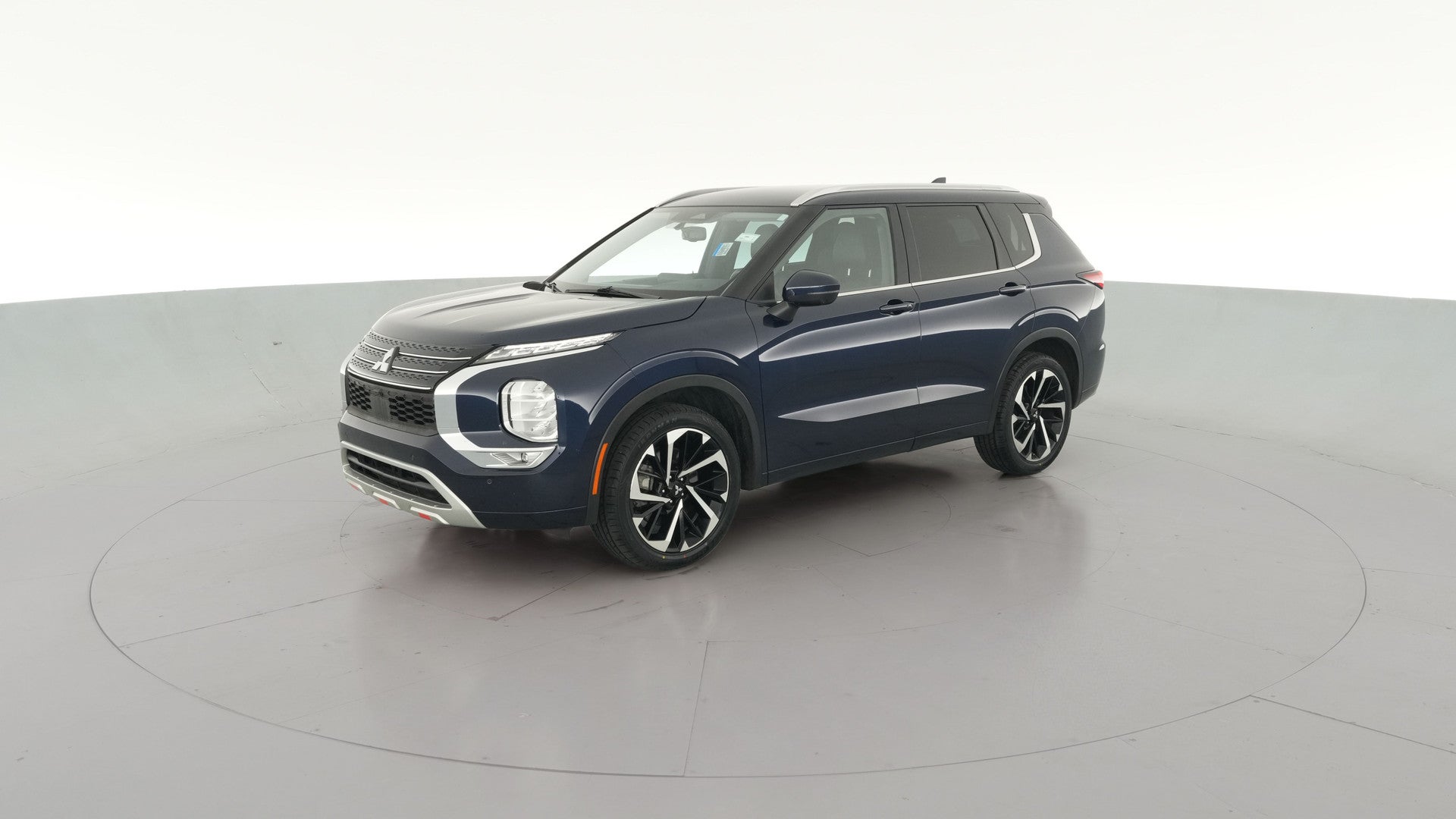 2023 Mitsubishi Outlander vehicle photo