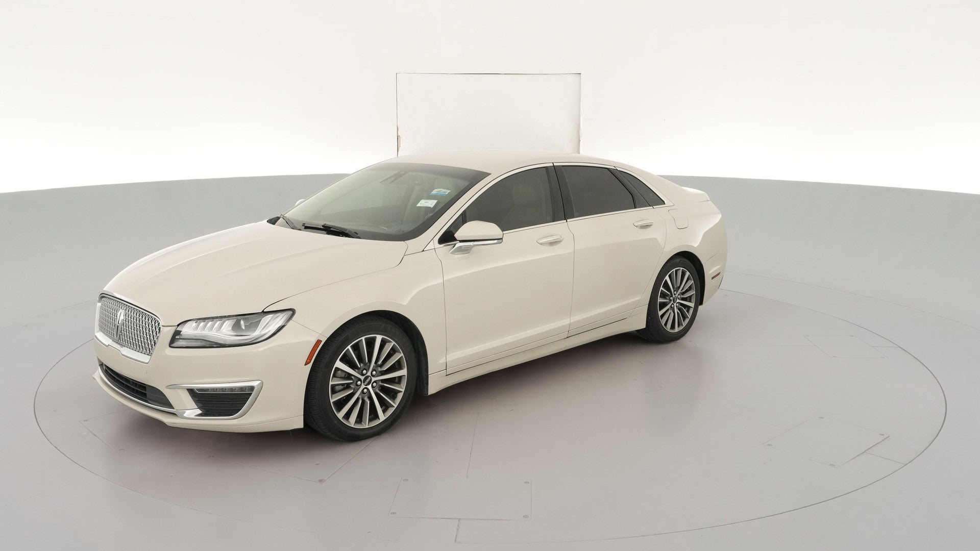 2019 Lincoln MKZ vehicle photo