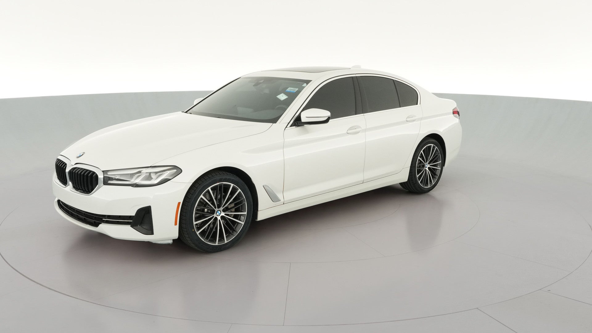2023 BMW 5 Series vehicle photo