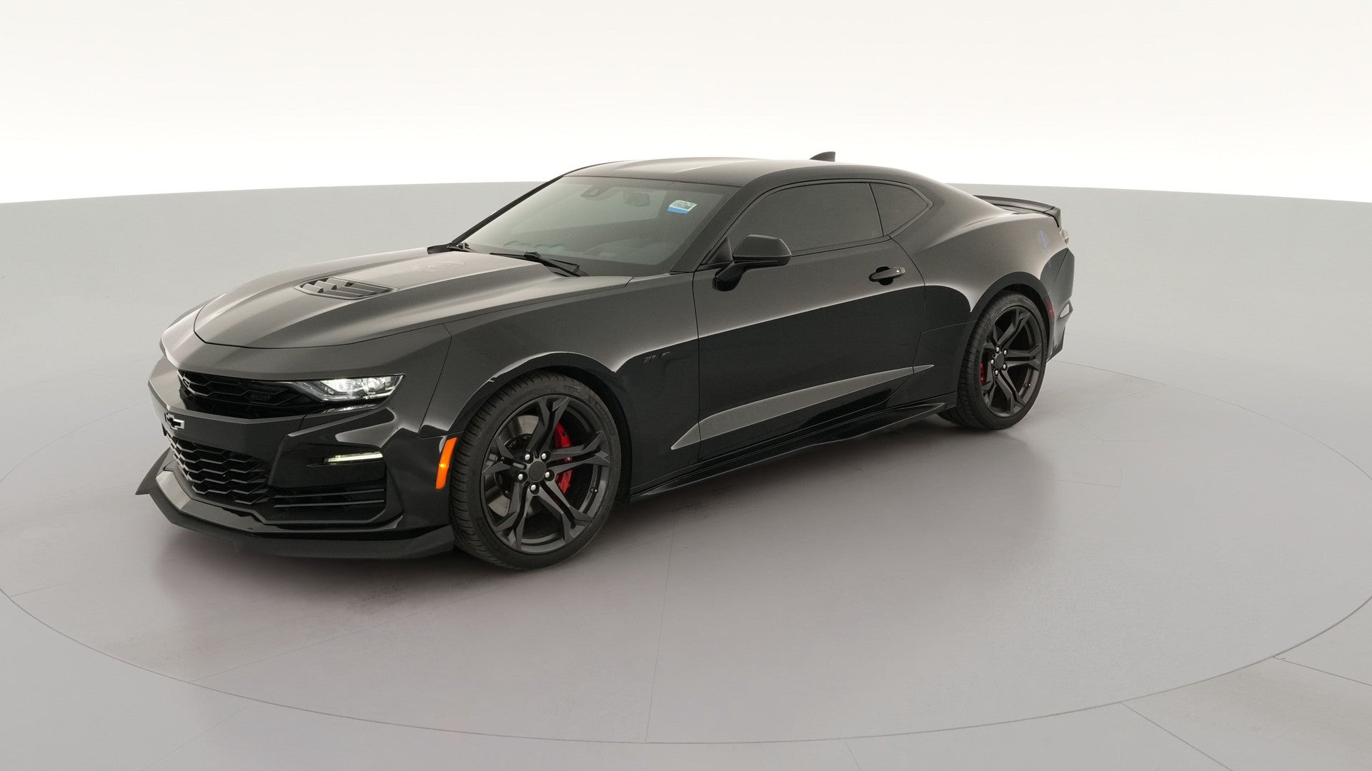 2019 Chevrolet Camaro vehicle photo