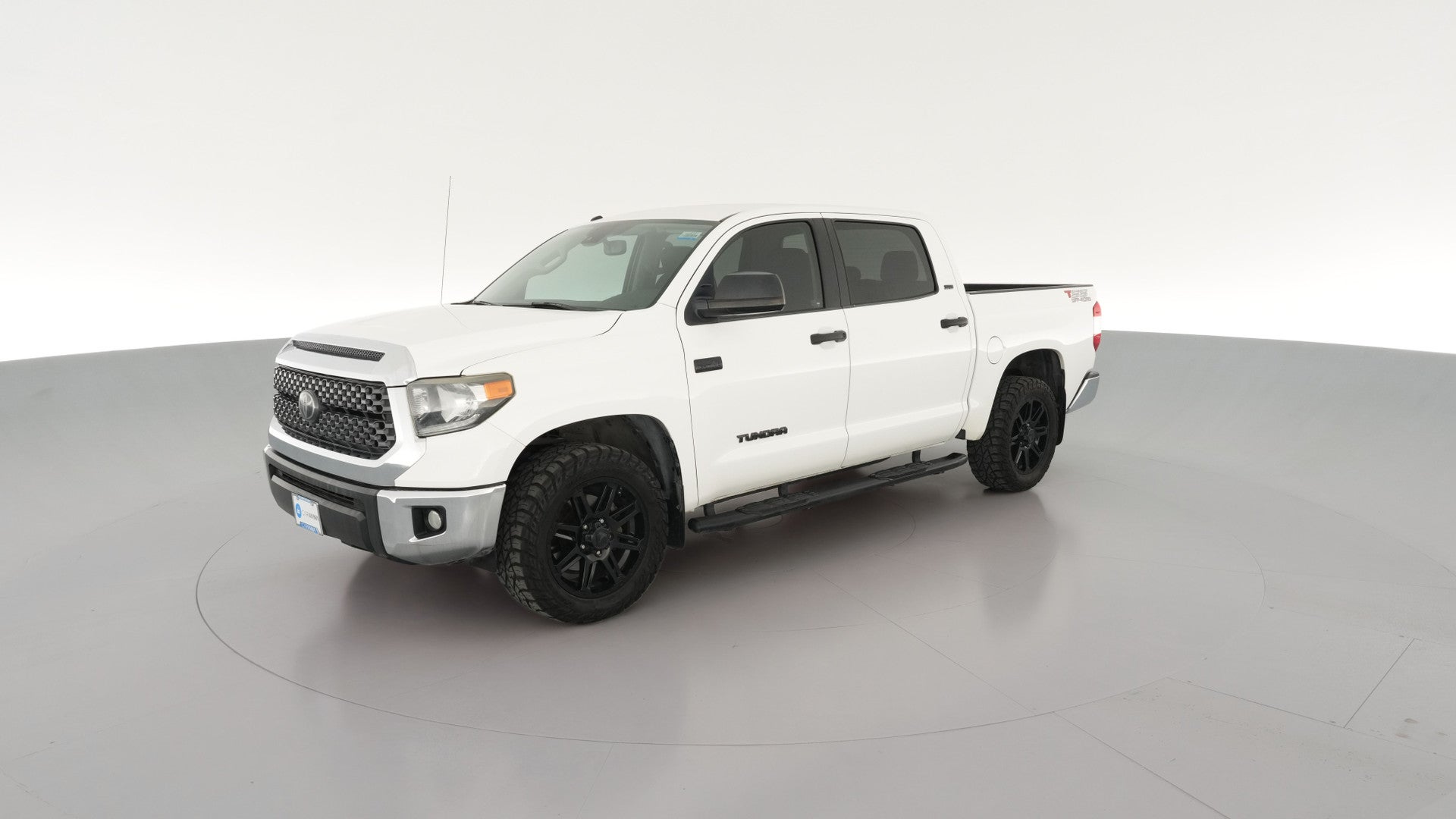 2019 Toyota Tundra CrewMax vehicle photo