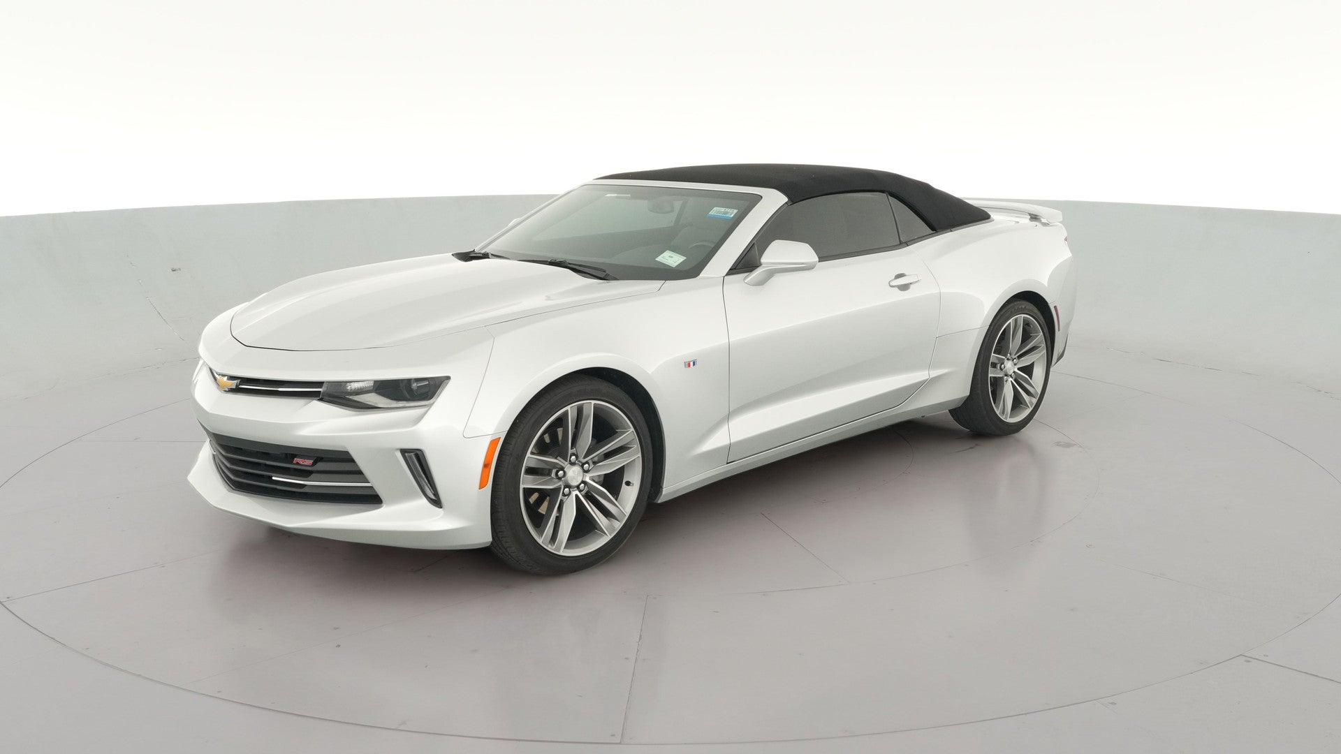 2017 Chevrolet Camaro vehicle photo