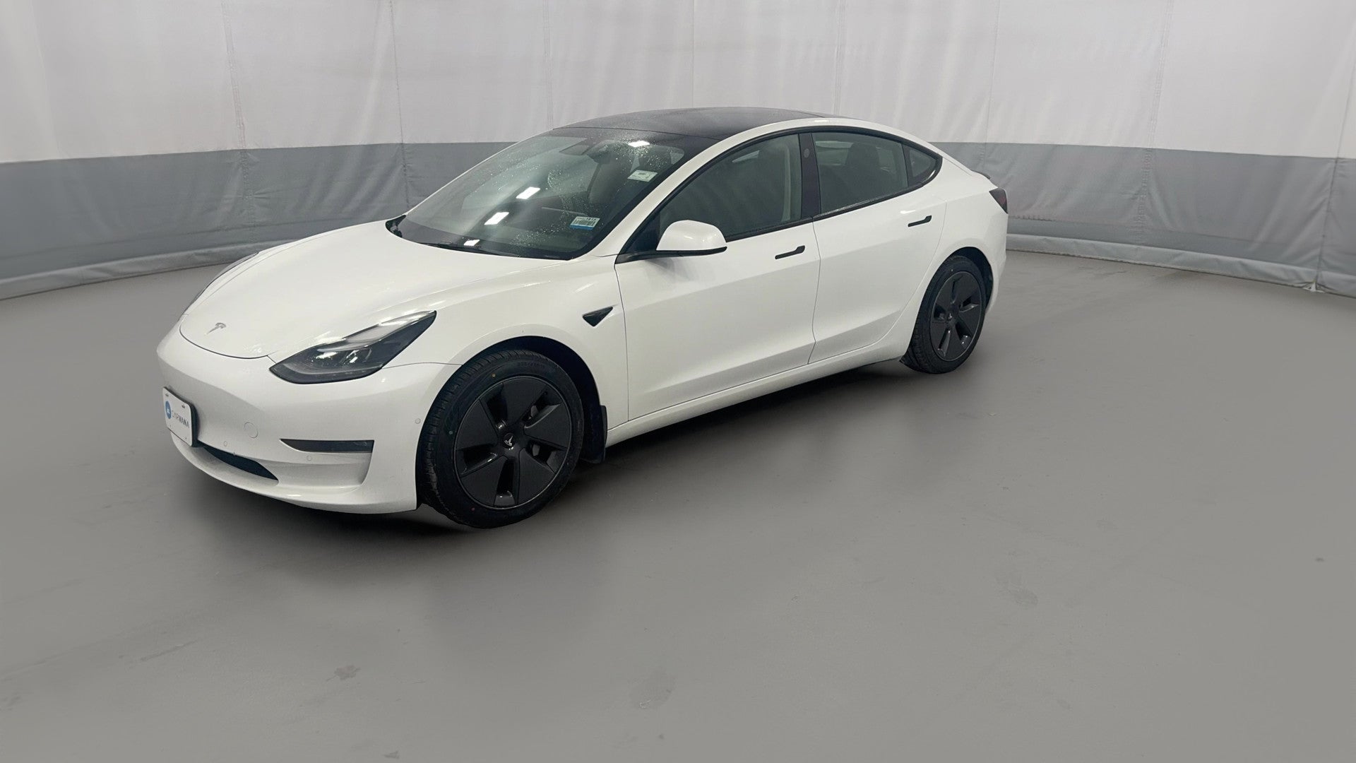 2022 Tesla Model 3 vehicle photo