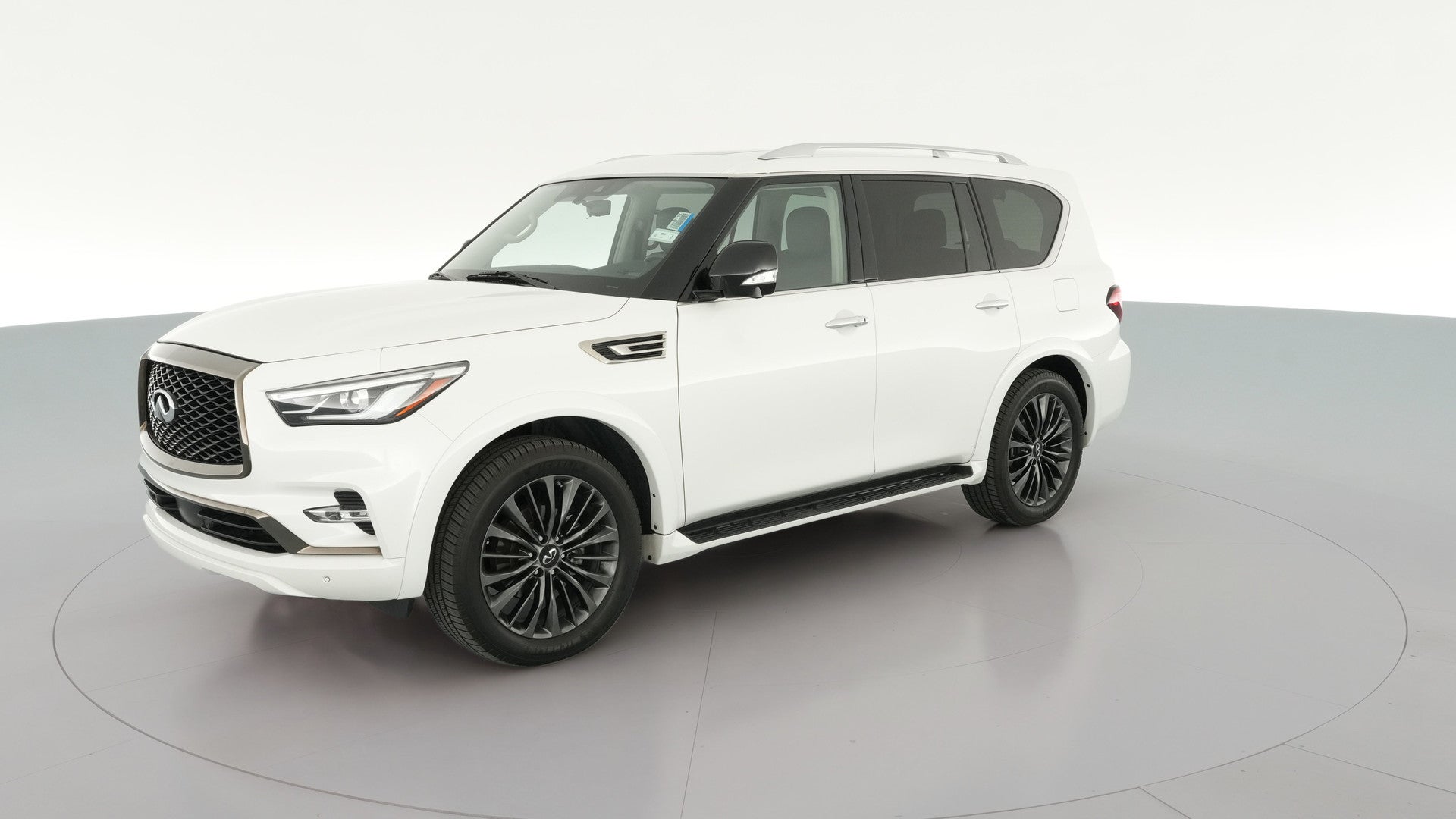 2021 INFINITI QX80 vehicle photo