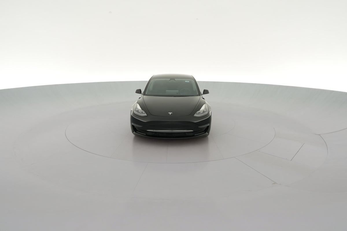 2022 Tesla Model 3 Rear-Wheel Drive in Solid Black — 360° view 1