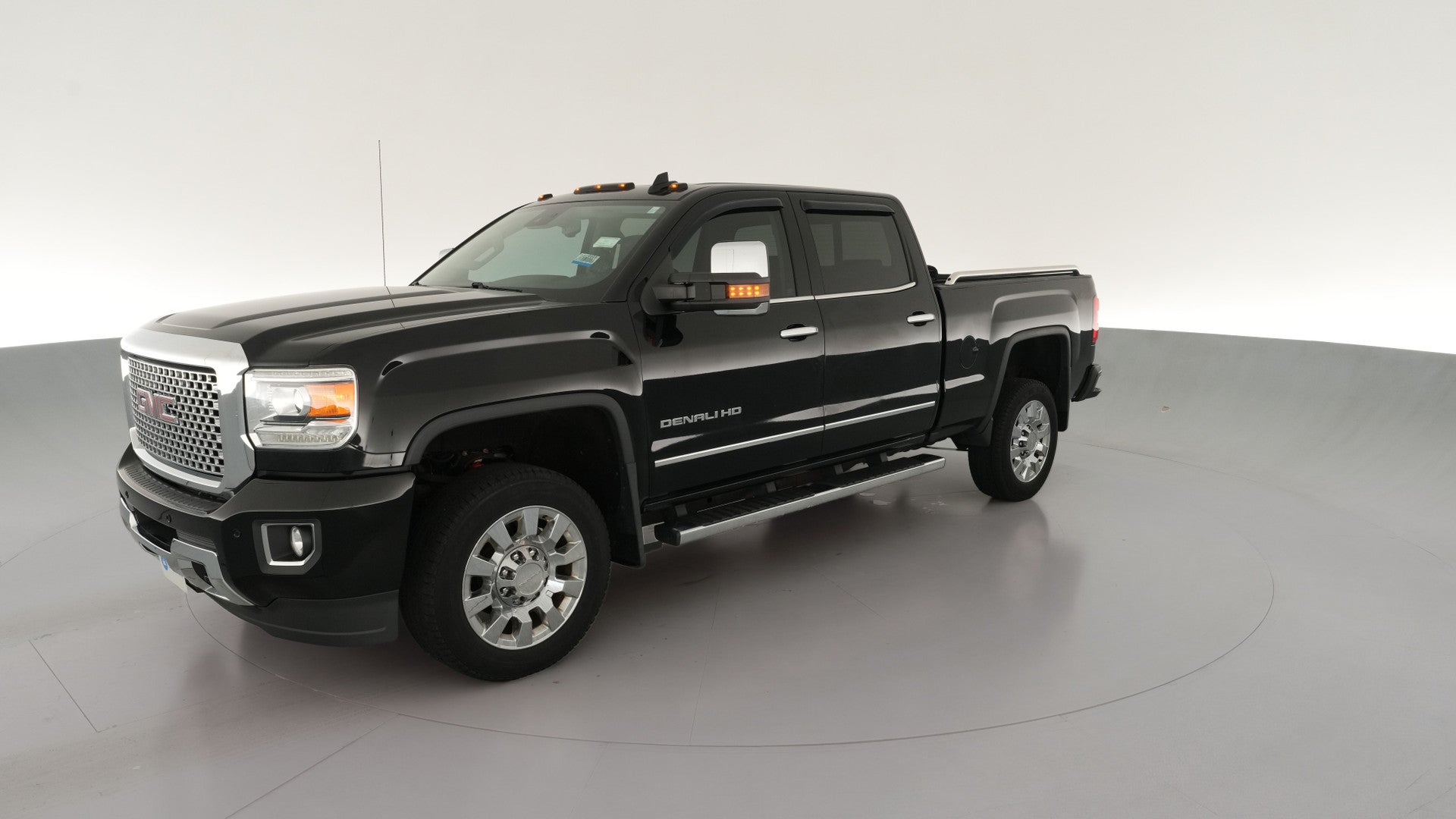 2017 GMC Sierra 2500 HD Crew Cab vehicle photo