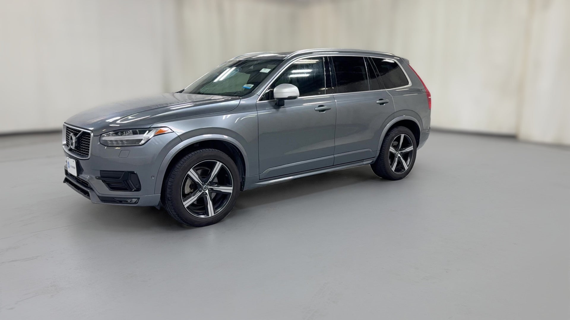 2019 Volvo XC90 vehicle photo