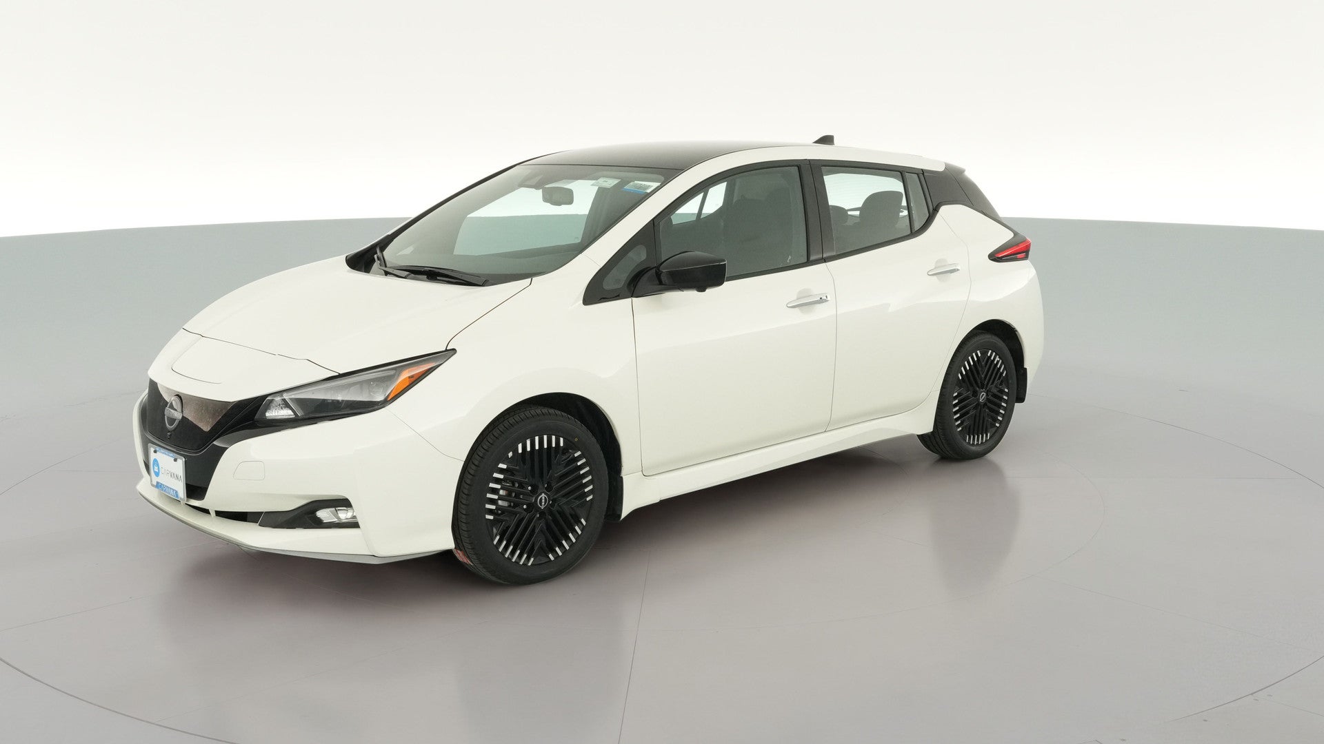 2025 Nissan LEAF vehicle photo