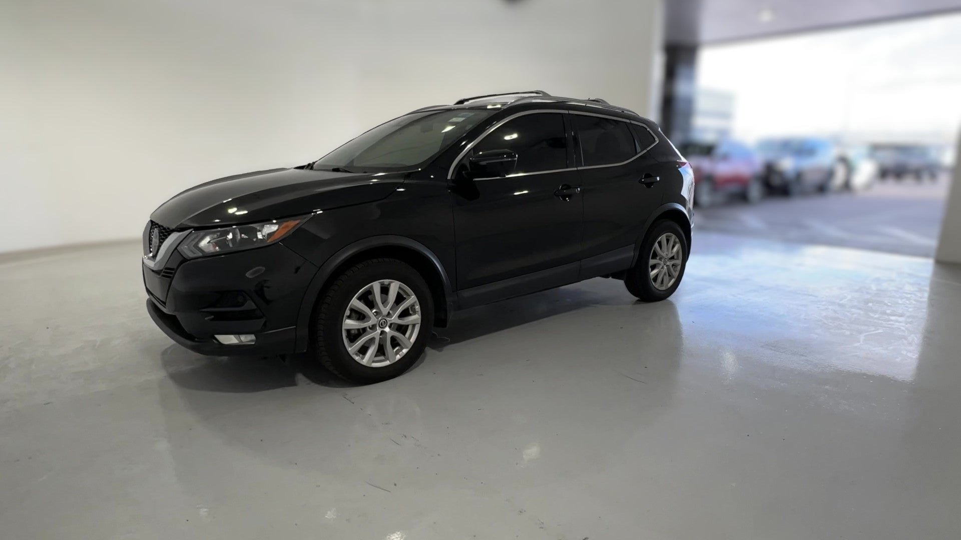2022 Nissan Rogue Sport vehicle photo