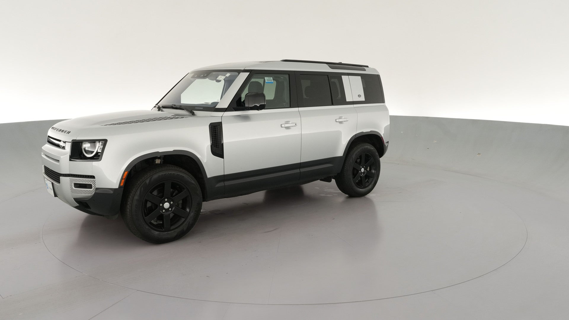 2022 Land Rover Defender 110 vehicle photo