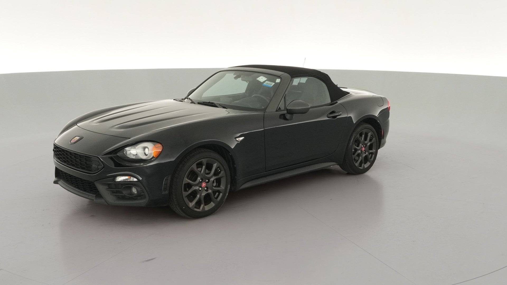 2018 FIAT 124 Spider vehicle photo