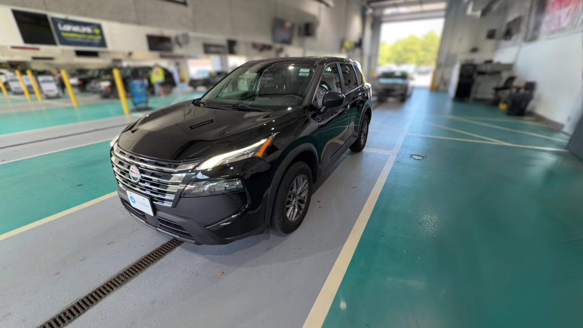 2024 Nissan Rogue vehicle photo
