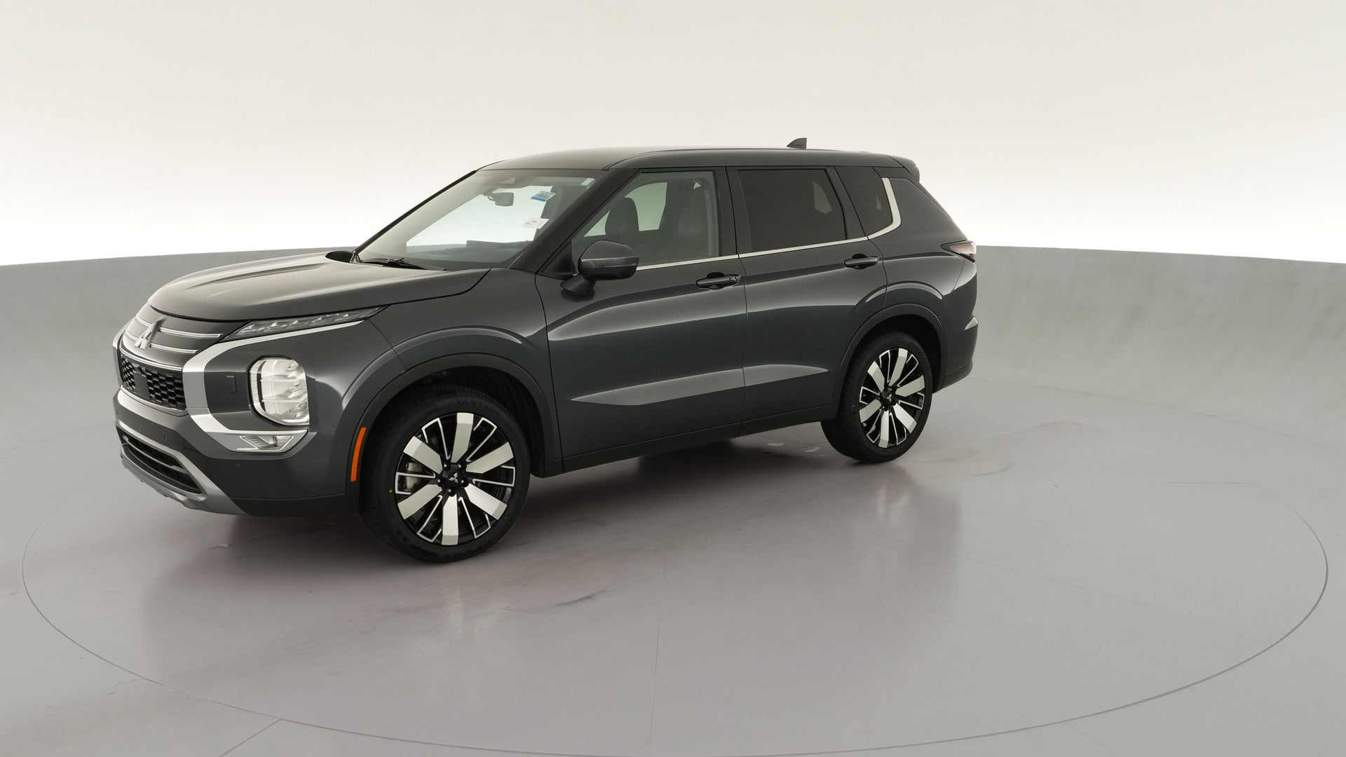 2025 Mitsubishi Outlander vehicle photo