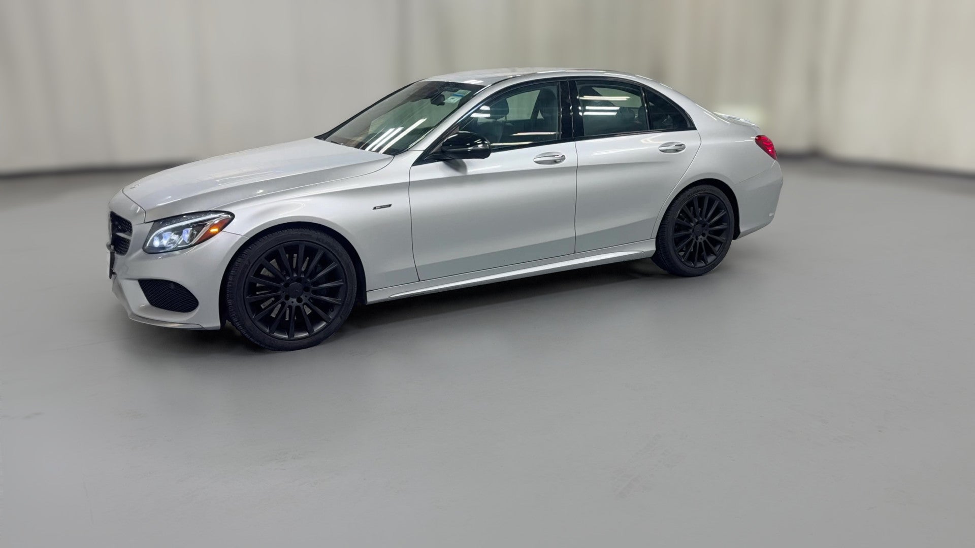 2016 Mercedes-Benz C-Class vehicle photo