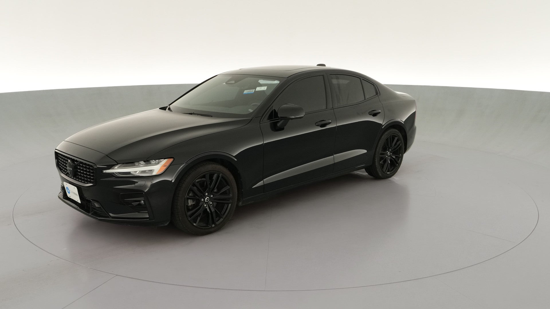2024 Volvo S60 vehicle photo