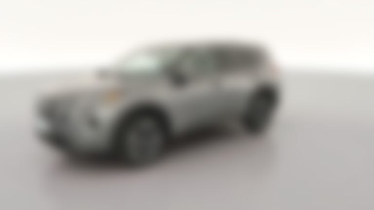 2024 Nissan Rogue vehicle photo