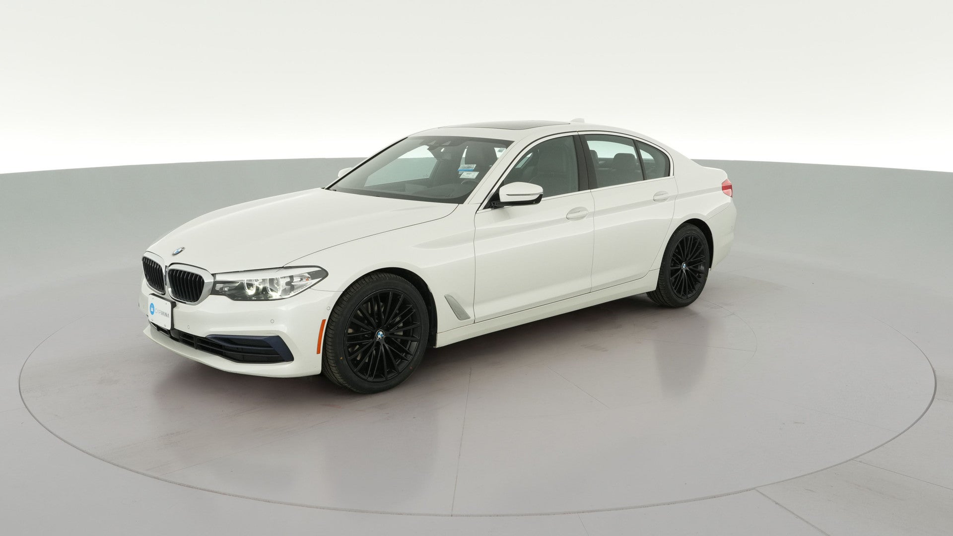 2019 BMW 5 Series vehicle photo