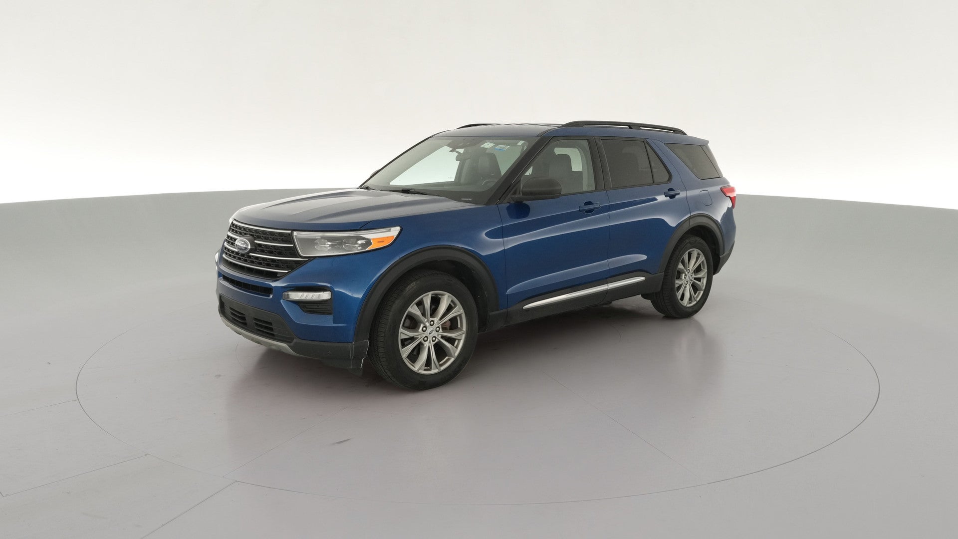 2023 Ford Explorer vehicle photo