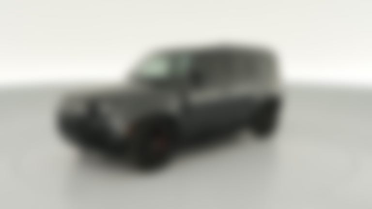 2024 Land Rover Defender 110 vehicle photo