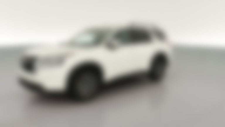 2024 Nissan Pathfinder vehicle photo