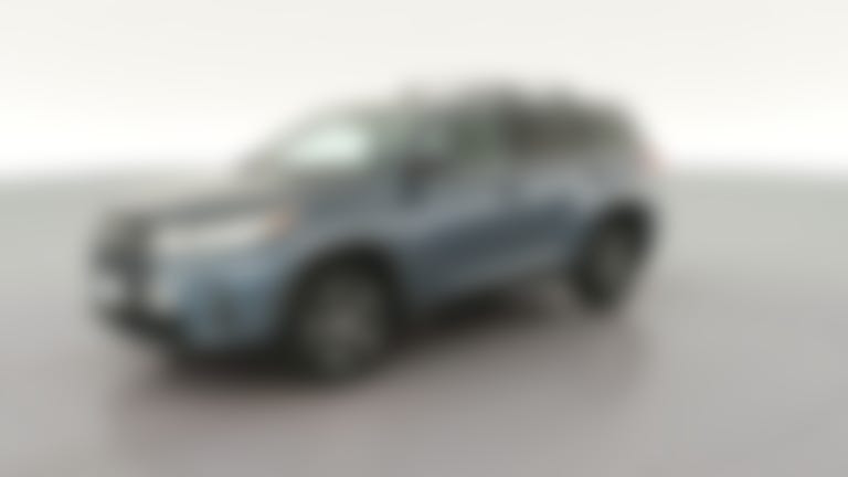 2019 Toyota Highlander vehicle photo