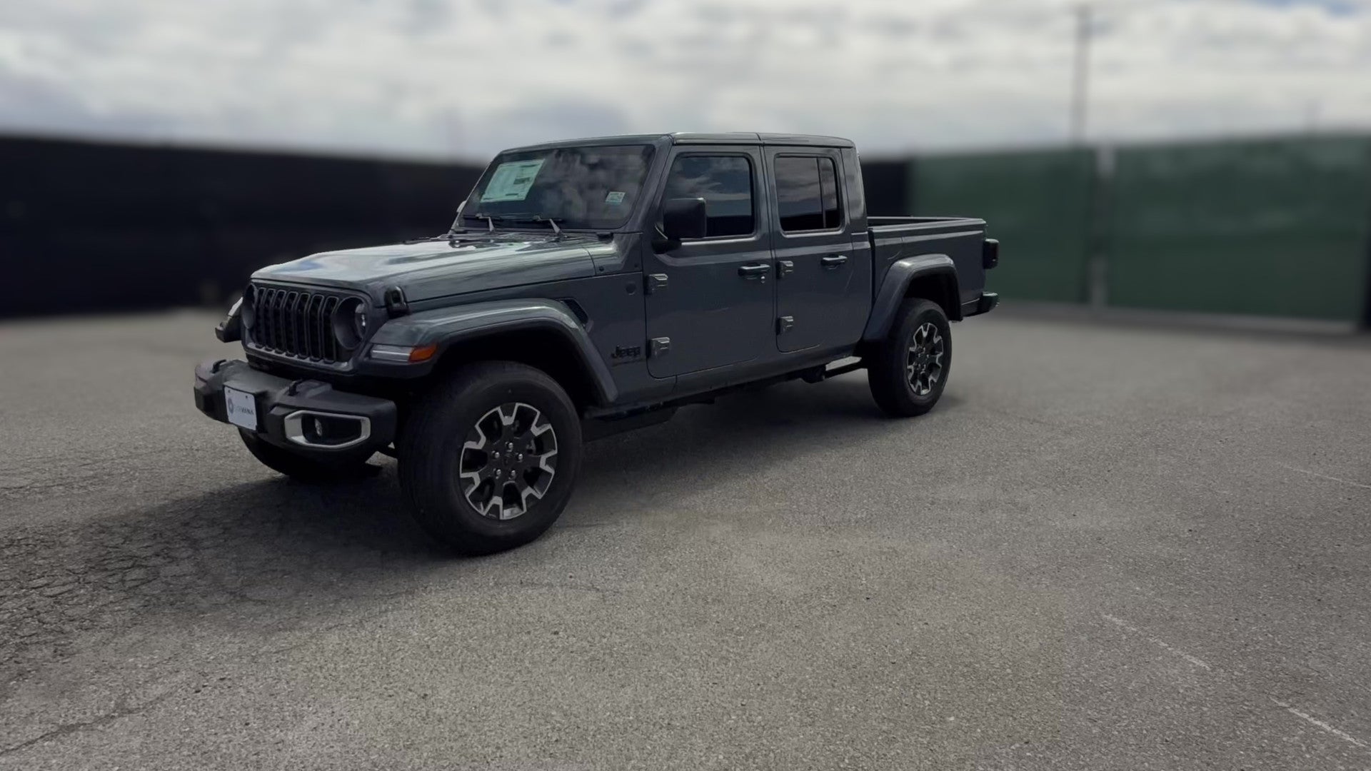 2026 Jeep Gladiator vehicle photo