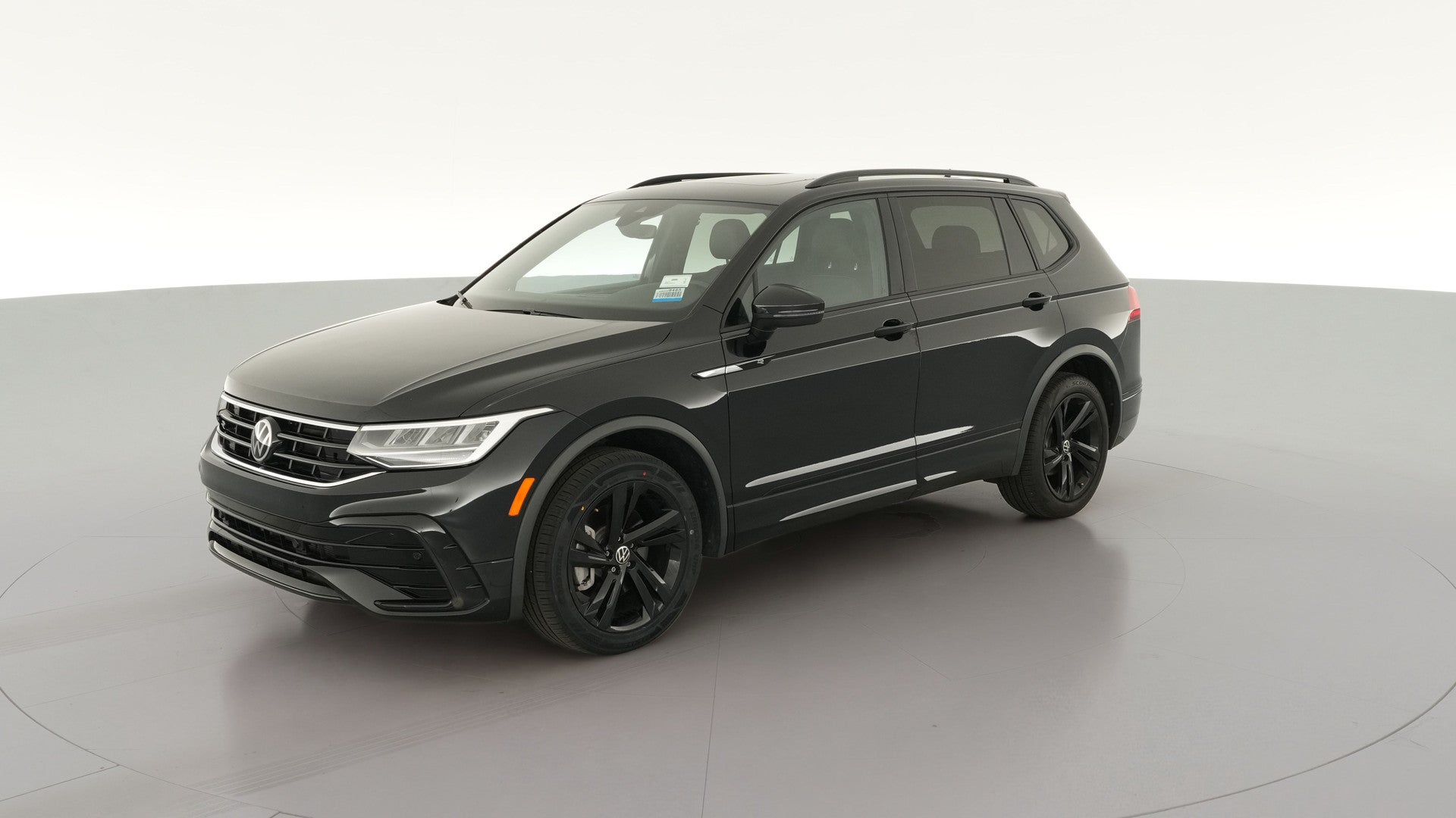 2024 Volkswagen Tiguan vehicle photo
