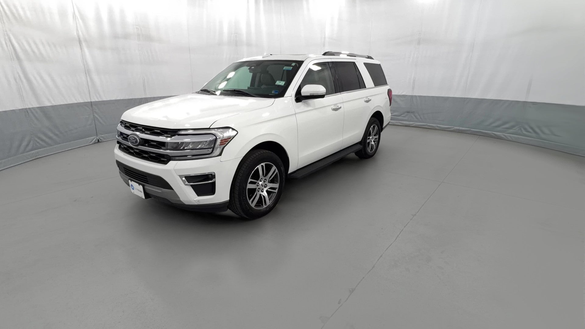 2024 Ford Expedition vehicle photo