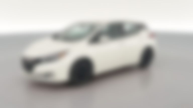 2025 Nissan LEAF vehicle photo