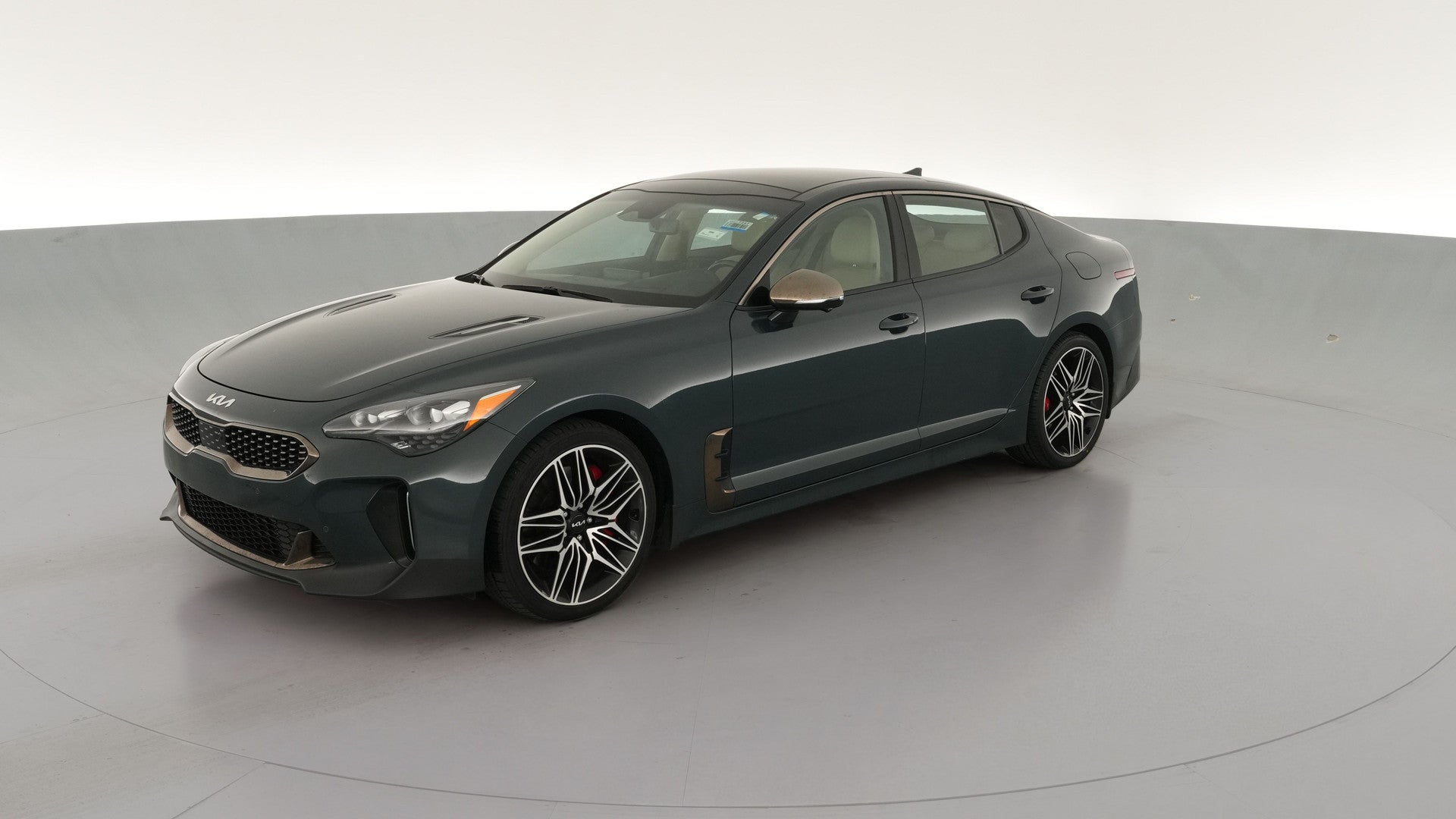 2022 Kia Stinger vehicle photo