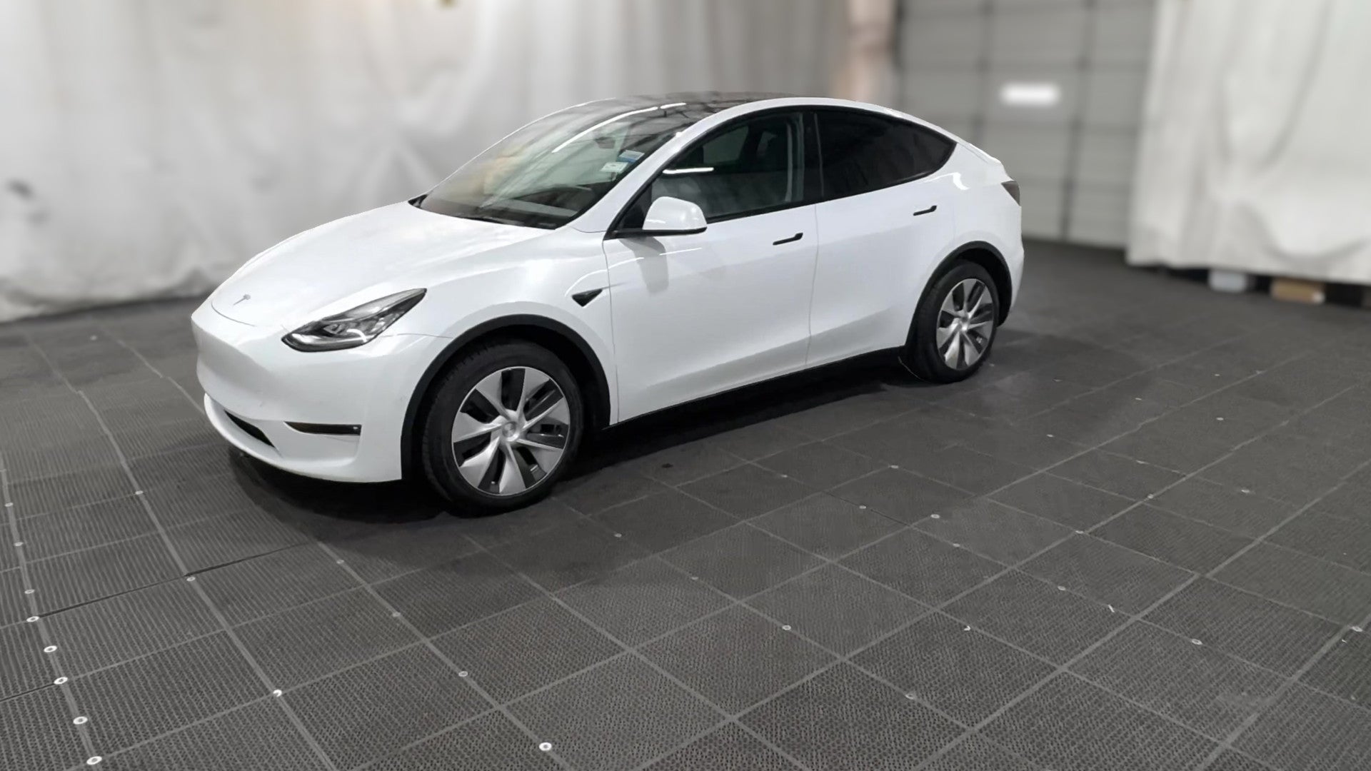 2022 Tesla Model Y vehicle photo