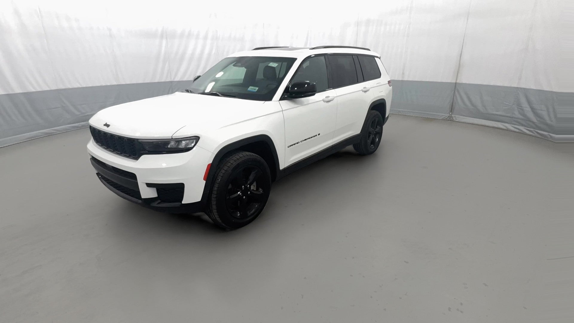 2023 Jeep Grand Cherokee L vehicle photo