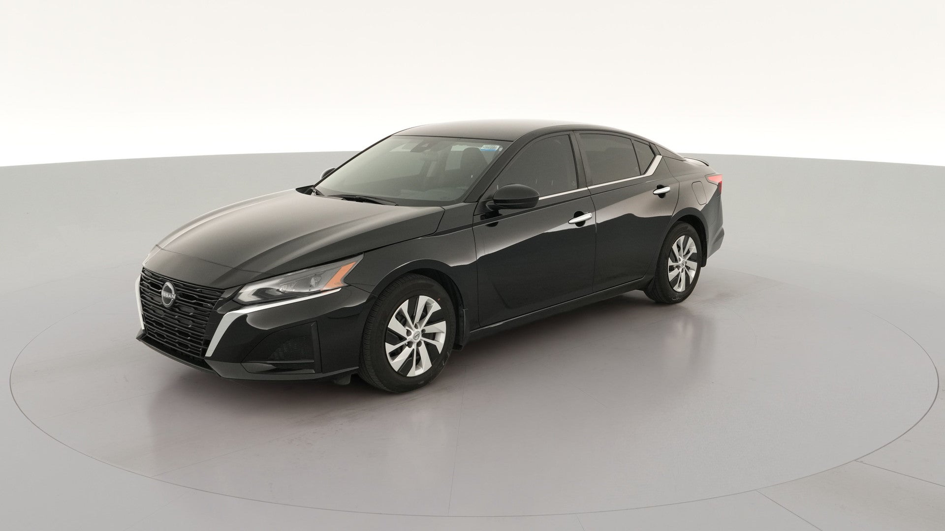 2023 Nissan Altima vehicle photo