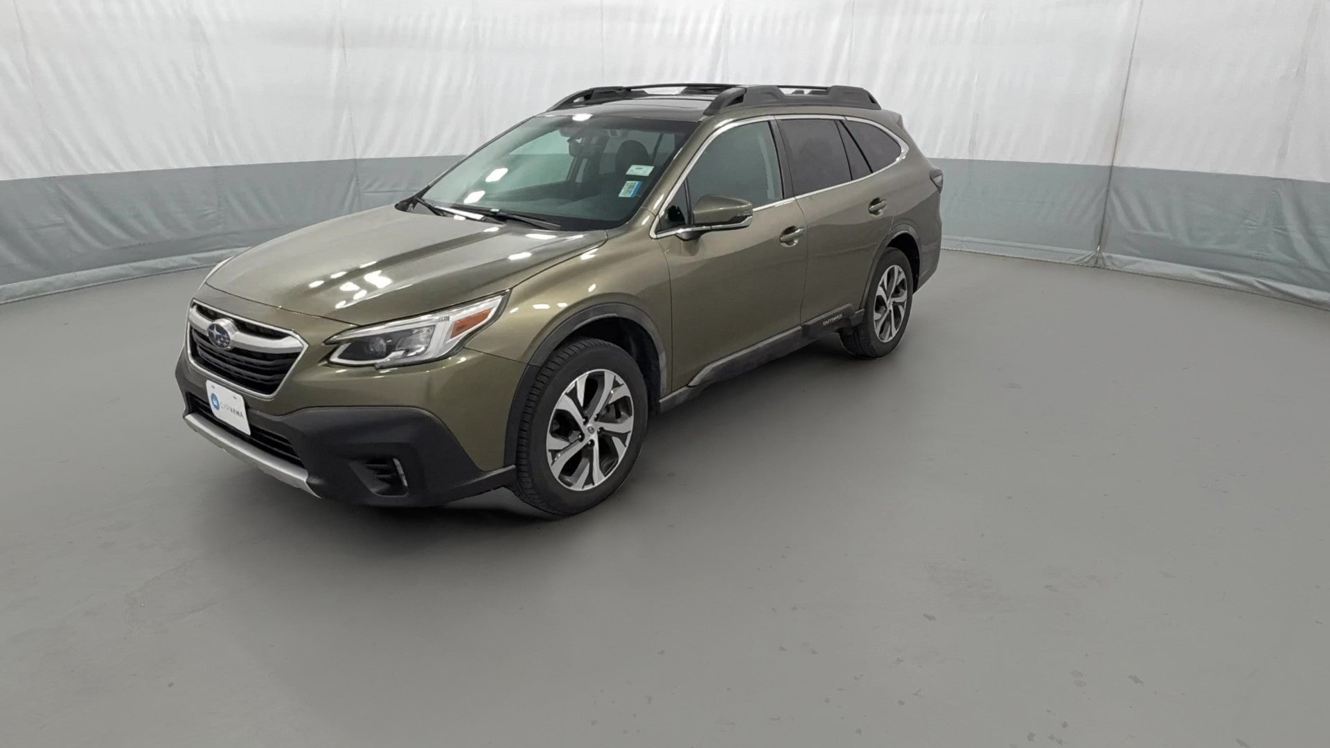2020 Subaru Outback vehicle photo