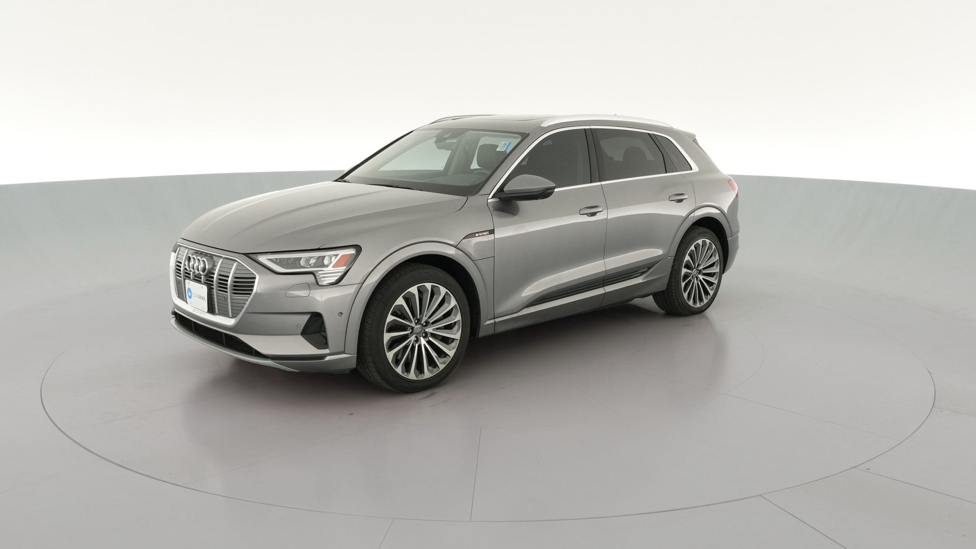 2019 Audi e-tron vehicle photo