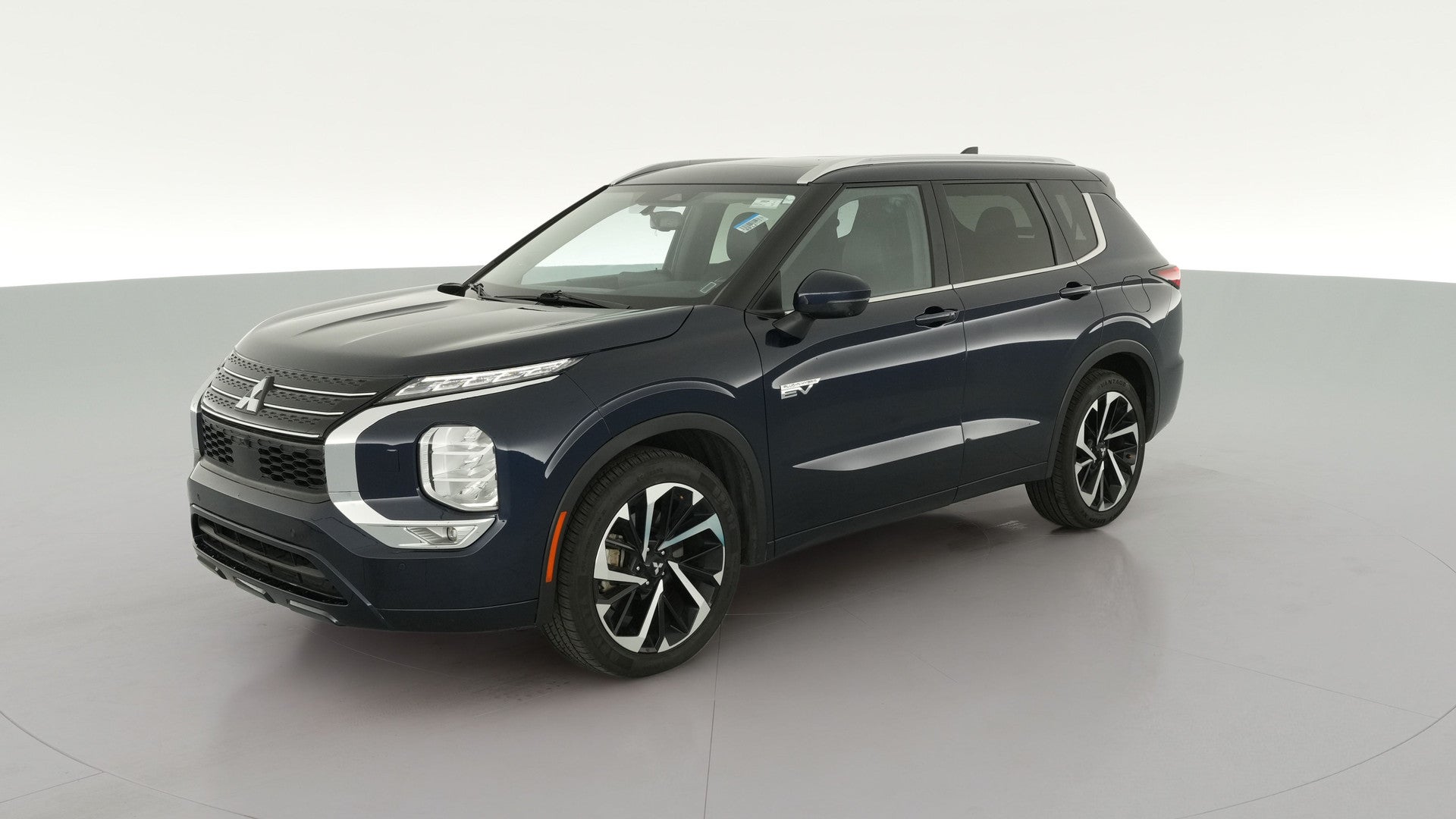 2024 Mitsubishi Outlander PHEV vehicle photo